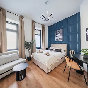 Rive By Home1 Wien